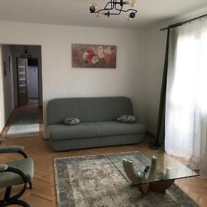 Apartament cu două dormitoare